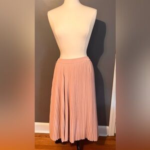 Tahari Pink Pleated Midi Skirt size Large